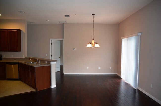 Building Photo - Beautiful 2/2 Condo w/Garage in Villas of East Park of Lake Nona with Private View
