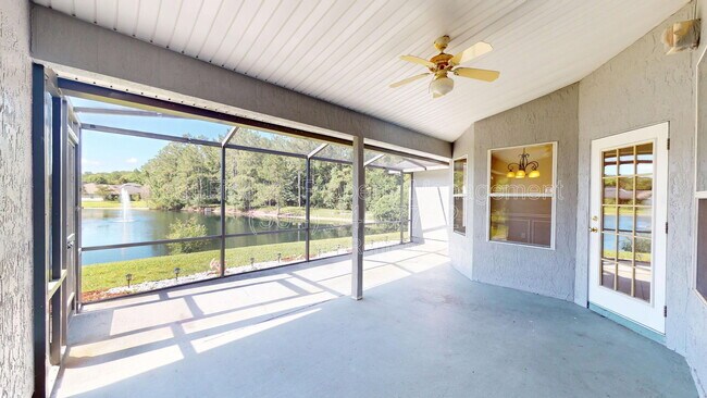 Building Photo - 5731 Rainbow Lake Dr N