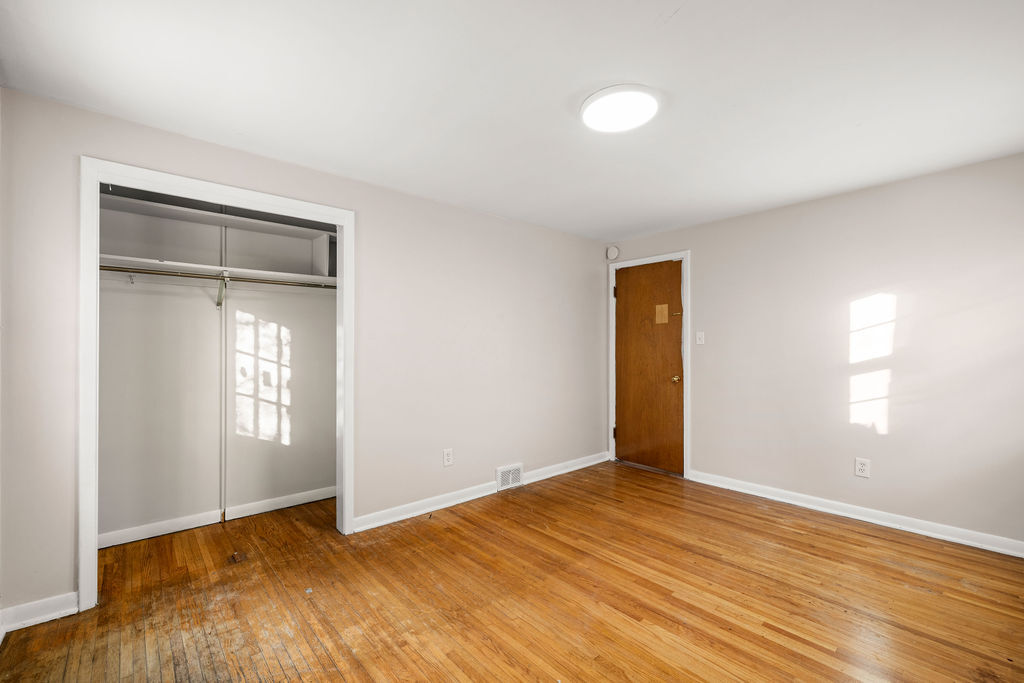 Building Photo - 612 Starin Ave