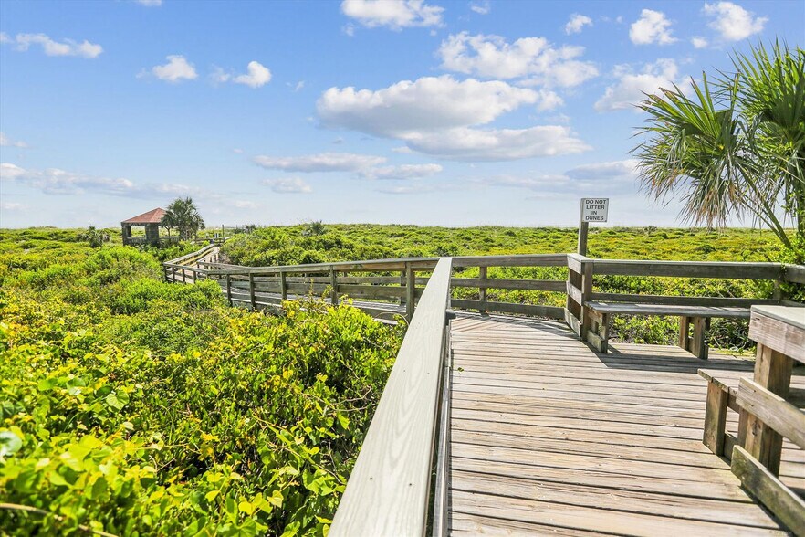 Building Photo - 130 Ocean Hibiscus Dr
