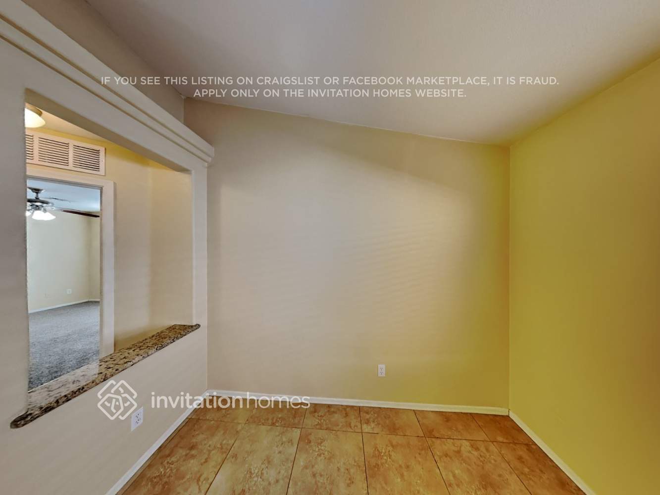 Building Photo - 13043 W Via Camille