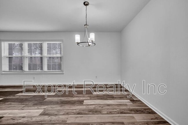 Building Photo - 2076 Montreat Cir