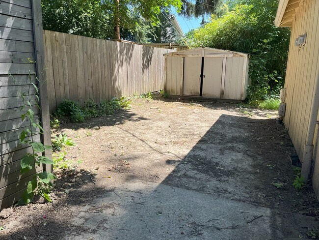 Building Photo - CLM1529 (HOLD FUNDS - leak repair)
