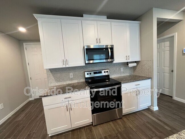 Building Photo - 2443 Sweet Viburnum Wy