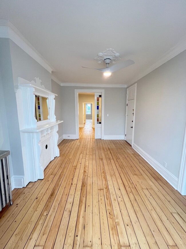 Building Photo - 343 Pavonia Ave