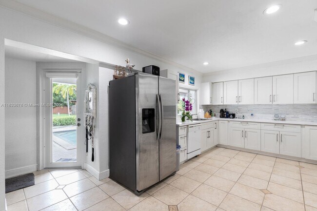 Building Photo - 9351 SW 109th Terrace