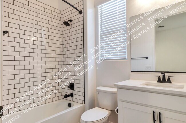 Building Photo - 6642 E Via Arroyo Largo