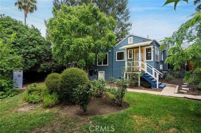 Building Photo - 1812 Las Flores Dr