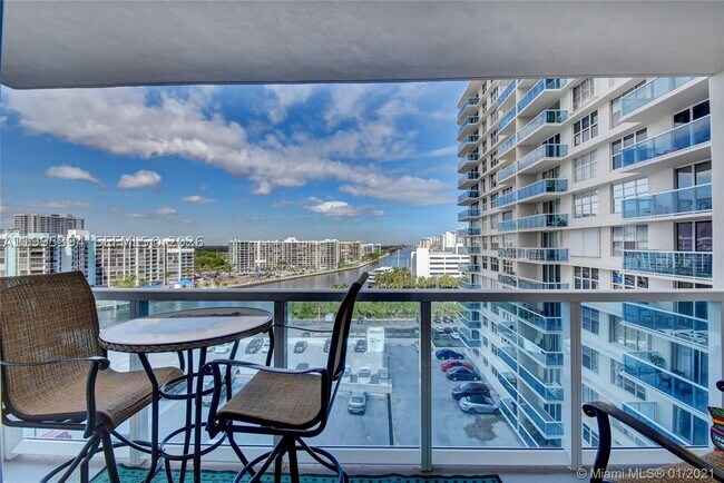 Building Photo - 3800 S Ocean Dr