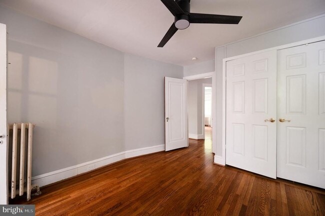 Building Photo - 1406 Lovering Ave