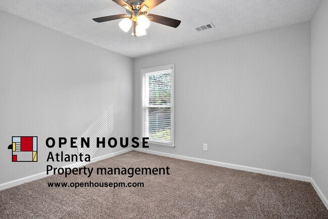 Building Photo - 10970 Spotted Pony Trail, Alpharetta