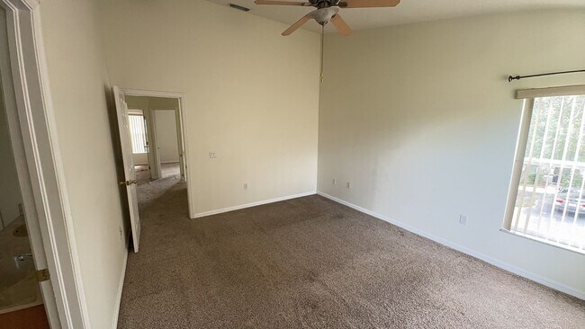 Building Photo - 3 bedroom townhouse in Largo - Seminole Pa...