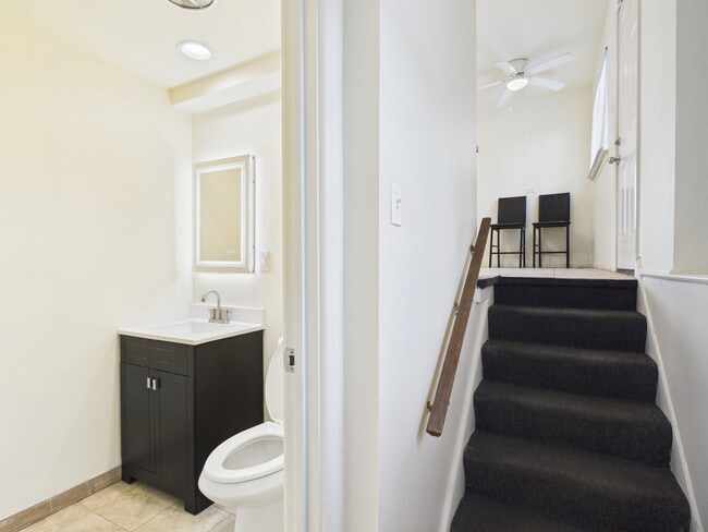 Building Photo - 209 Todd St