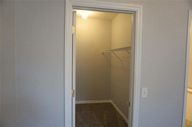 Building Photo - 852 Grand Regency Pointe