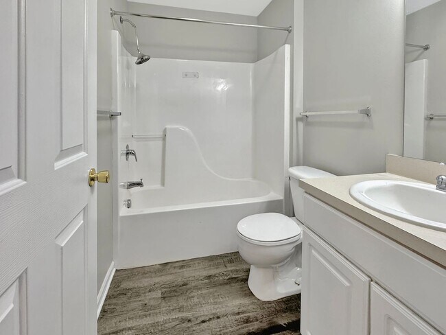 Building Photo - 2630 Weatherby Hills Dr SE