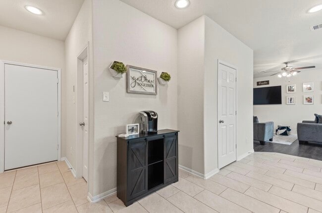 Building Photo - 3023 Narrow Stream Way