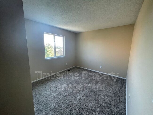 Building Photo - 4757 Sweetgrass Ln