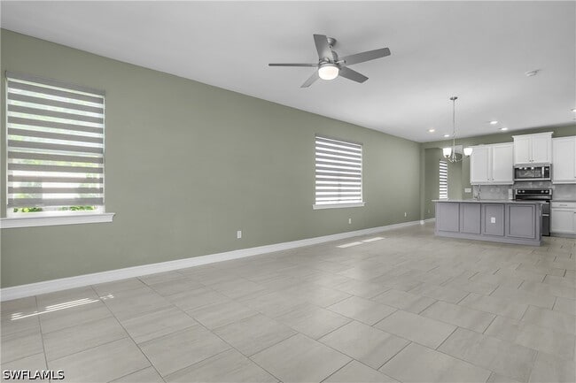 Building Photo - 28358 Captiva Shell Lp