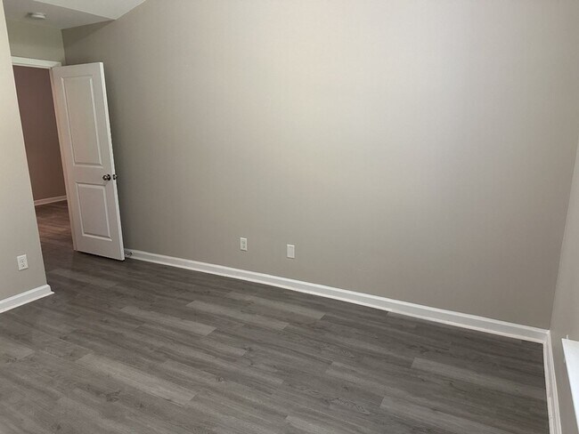 Building Photo - 48 Bellasera Wy