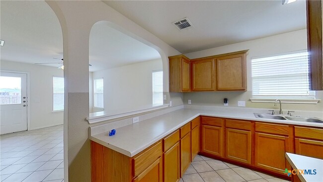 Building Photo - 105 Fishbaugh Ln