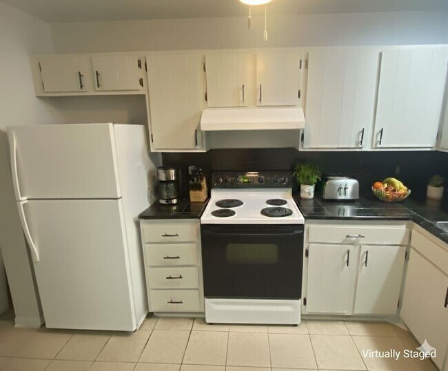 Building Photo - 6368 Baker Ct