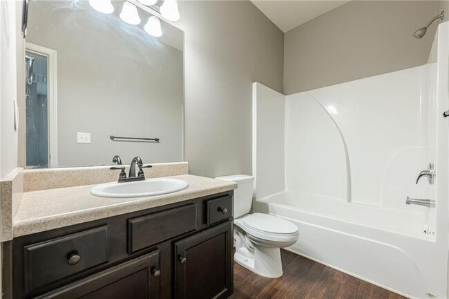 Building Photo - 3446 Greyhawk Crossing