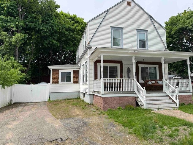 Building Photo - 64 Girard St