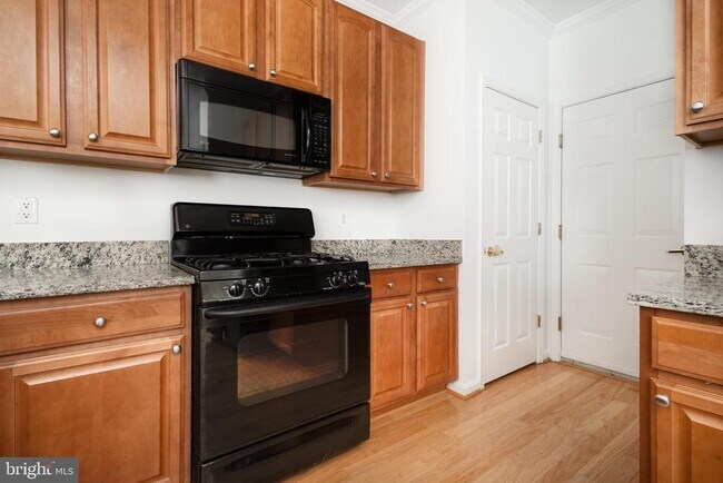 Building Photo - 8975 Harrover Pl