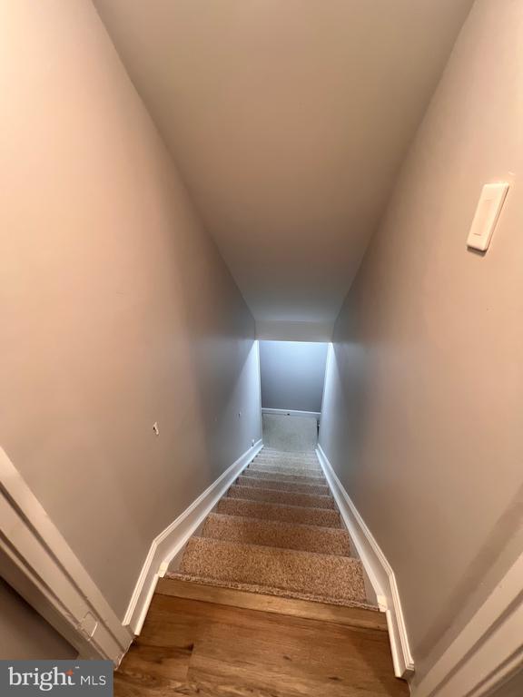 Building Photo - 5925 Vernons Oak Ct