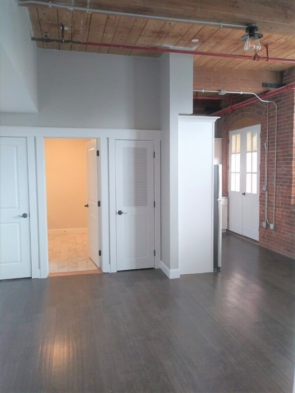 Building Photo - 45 Summer St