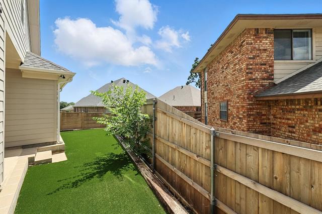 Building Photo - 212 Wayside Ct
