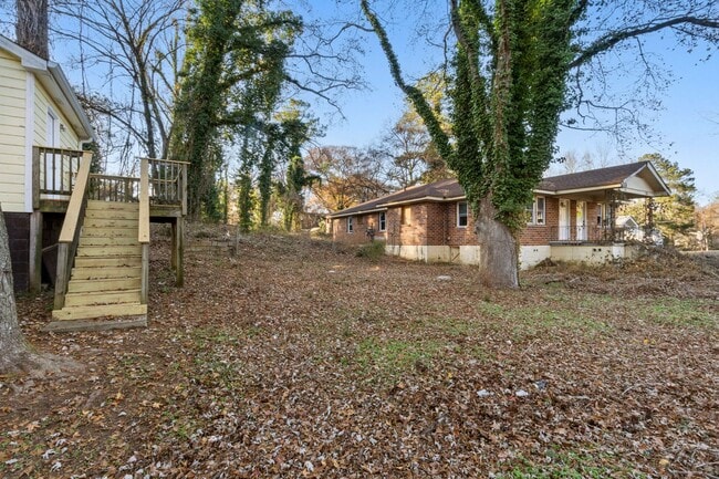 Building Photo - We Bringing Affordable Back - Intown Living - Voucher Approved!