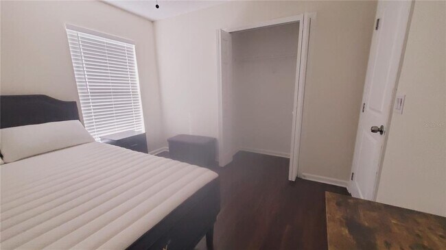 Building Photo - 2308 Lily Pad Ln