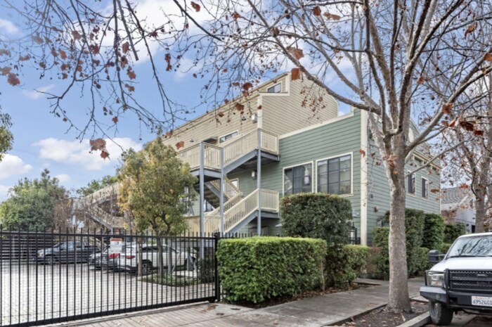 Building Photo - 1565 32nd St
