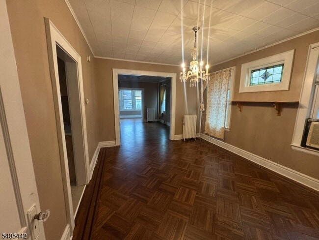 Building Photo - 742 Pennington St