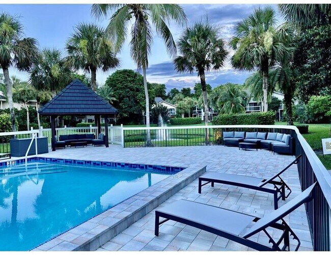 Building Photo - 11863 Wimbledon Cir