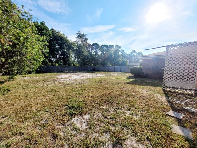 Building Photo - 4 bedroom home near NAS Pensacola West Gate