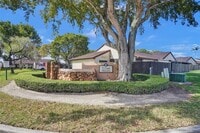 Building Photo - 15292 SW 46th Ln