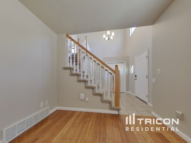 Building Photo - 2456 S 1475 W