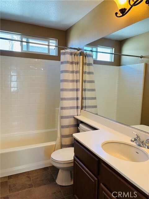 Building Photo - 40277 Balboa Dr