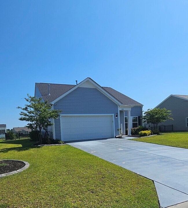 Building Photo - Glenmoor 3BR/2BA – Minutes from Downtown C...