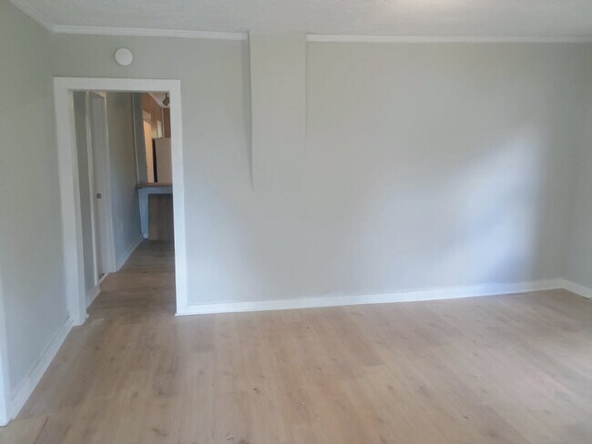 Building Photo - 301 E Olive St