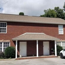 Building Photo - 5203 Devonbrook Way