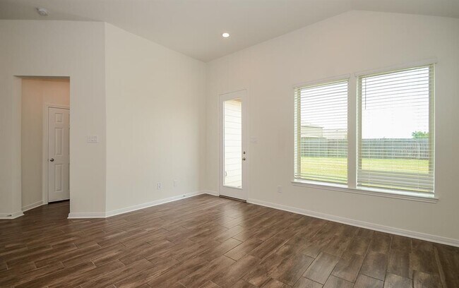 Building Photo - 20918 Cullen Ranch Rd
