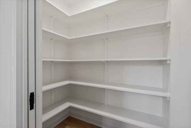 Building Photo - 20 Woody Creek Dr