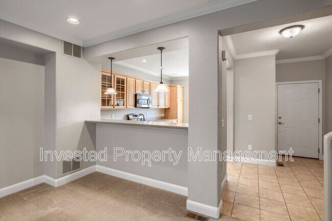 Building Photo - 9531 Cedarhurst Ln
