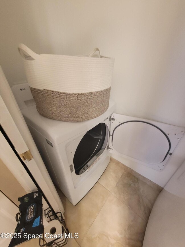 Building Photo - 2313 Vista Oaks Cir NE