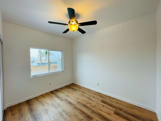Building Photo - Spacious 3-Bed, 2-Bath Home on Thomson Court