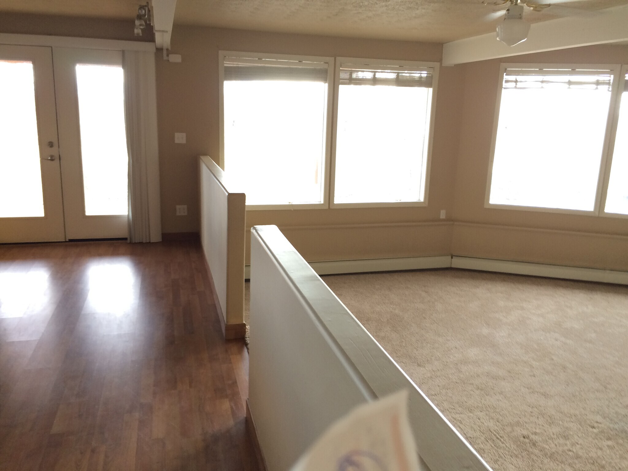 Building Photo - 460 W Briar Dr