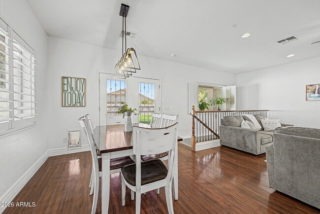 Building Photo - 4203 E Los Altos Rd